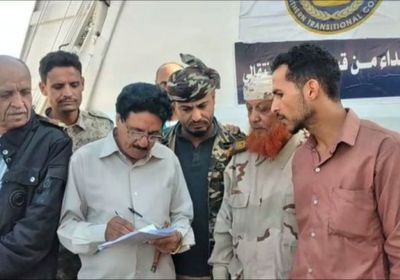 انتقالي الضالع يدعم مكتب النظافة بشاحنة متطورة