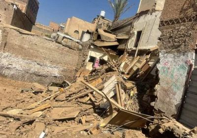انهيار عمارة سكنية في صنعاء