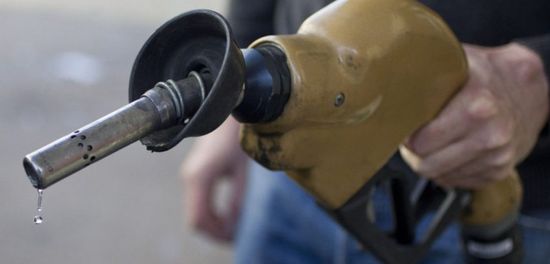 تخفيض سعر بيع المحروقات في عدن رسميا