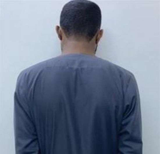 يمني يتورط في نقل 4 مخالفين للإقامة بالسعودية