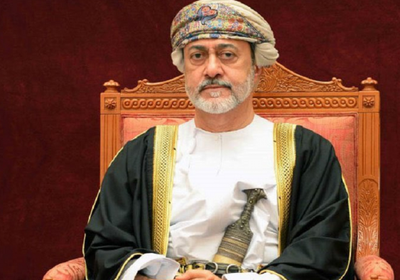سلطان عمان يبعث ببرقية عزاء لبايدن في ضحايا الإعصار