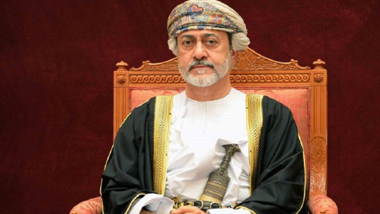 سلطان عمان يبعث ببرقية عزاء لبايدن في ضحايا الإعصار