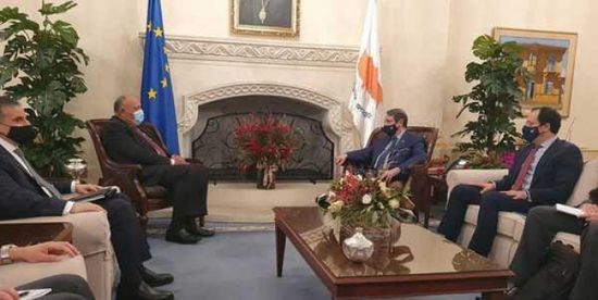 وزير الخارجية المصري يزور قبرص