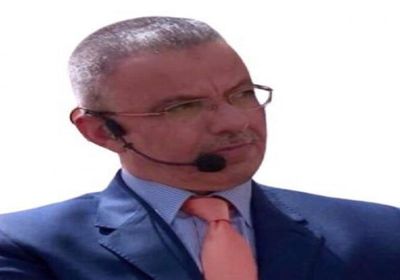 هاشم يستنكر تناقض السياسيين في العراق