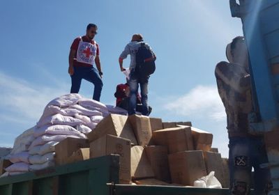 3000 أسرة في الفاخر تتلقى مساعدات من "الصليب الأحمر"