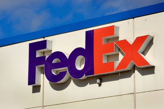 ارتفاع إيرادات "FedEx" بنسبة 14%