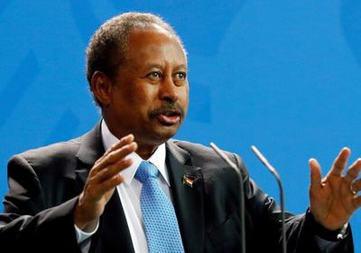 حمدوك ينهي تكليف ولاة الولايات ويكلف آخرين