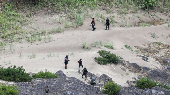 فرار المئات إلى تايلاند جراء قتال بين جيش ميانمار ومتمردين