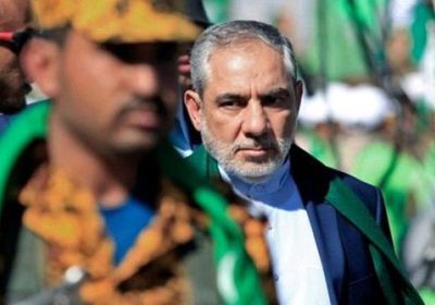 النفوذ يثير "صدامًا مفاجئًا" بين الحوثي والسفير الإيراني.. ما الذي حدث؟