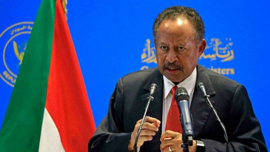 حمدوك يتعهد بالتمسك بشعارات الثورة السوادنية