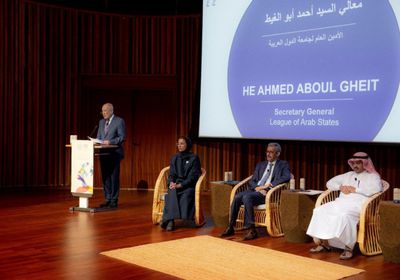 وزيرة الثقافة الإمارتية تشارك بالاحتفال بيوم اللغة العربية