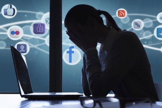التنمر الإلكتروني.. انتفاضة ضد الجريمة الرقمية بالدول العربية