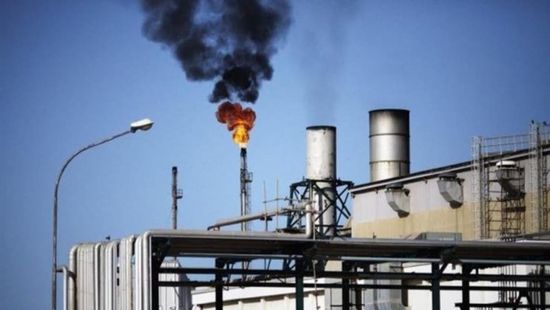 حرس المنشآت الليبي يوقف إنتاج النفط بعدد من الحقول