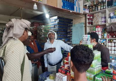 لجنة رقابية قضائية في حملة ميدانية بسقطرى