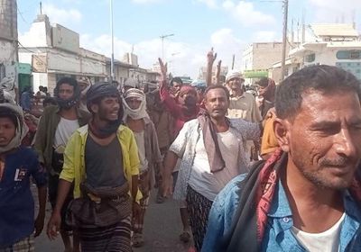 مسيرة جماهيرية للمطالبة بخفض الأسعار في أحور