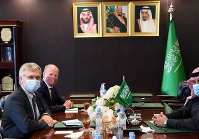 السعودية والسويد يبحثان دفع التسوية السياسية باليمن