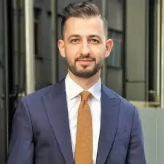 الكبيسي يهاجم ساسة العراق