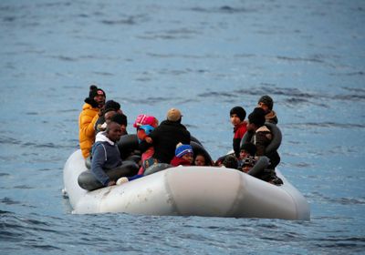 خفر السواحل التونسي ينقذ 28 مهاجرًا غير شرعي