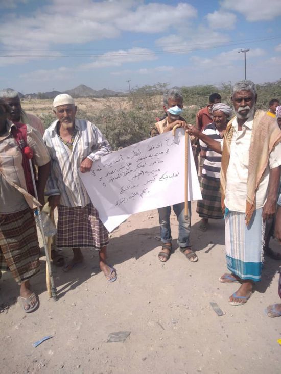 مديرية خنفر تحرم ذوي الاحتياجات الخاصة من المساعدات