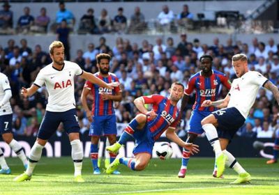 شاهد أهداف مباراة توتنهام وكريستال بالاس اليوم في الدوري الإنجليزي