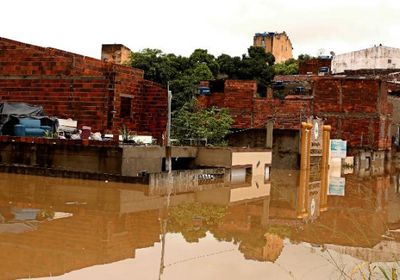 ارتفاع ضحايا فيضانات ولاية باهيا إلى 18 قتيلًا