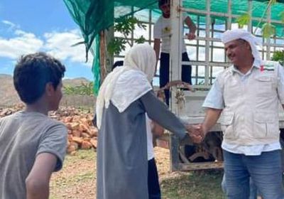 خليفة الإنسانية تدعم مزارعي سقطرى بدفعة شتلات