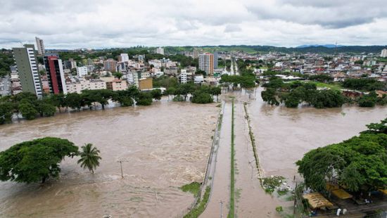 ارتفاع حصيلة ضحايا الفيضانات في البرازيل إلى 20 قتيلًا