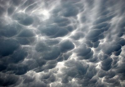 أجواء غائمة على أرخبيل سقطرى غدًا