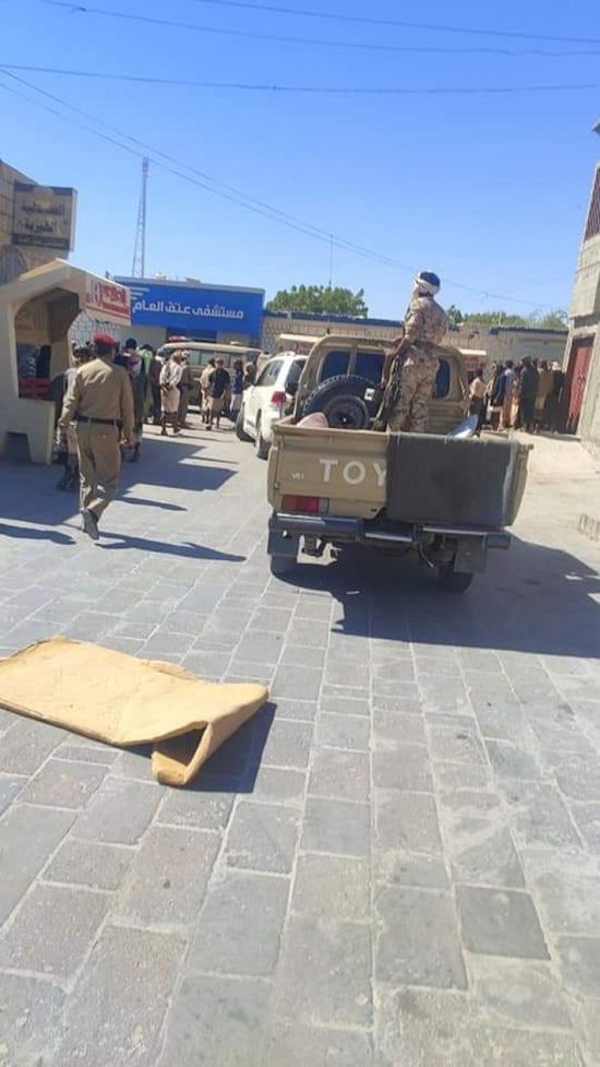 جرحى من "العمالقة" بقصف حوثي على خمومة