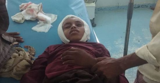 إصابة طفل برصاصة قناص حوثي في حيس