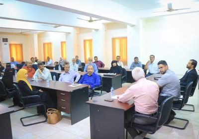 40% تخفيضًا في أسعار الأصناف الدوائية بعدن