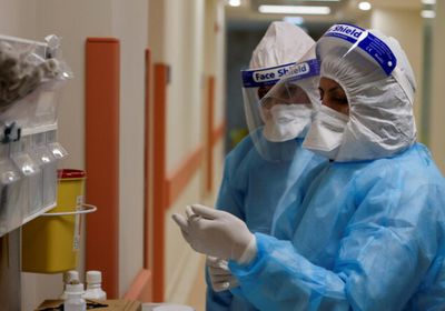 "عدوى مزدوجة".. تسجيل أول إصابة بـ"فلورونا" في إسرائيل