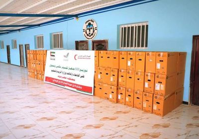 الإمارات تدعم قطاع التعليم في حضرموت بـ 600 حاسوب