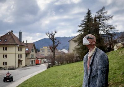 سويسرا تخفض مدة الحجر الصحي لمخالطي مصابي كورونا