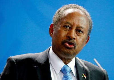 السودان.. مكتب "حمدوك" ينفي وضعه رهن الإقامة الجبرية