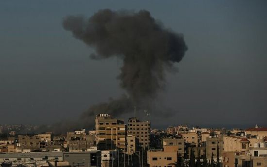 إسرائيل تقصف أهدافًا لحماس في قطاع غزة