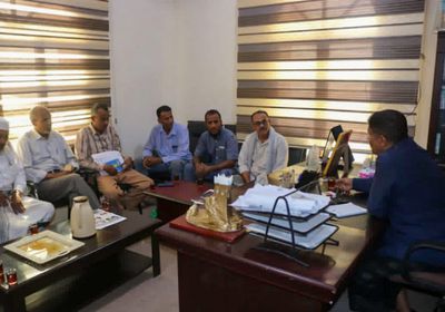 انتقالي حضرموت يطلع على خطط إشهار نقابة عمال الكهرباء