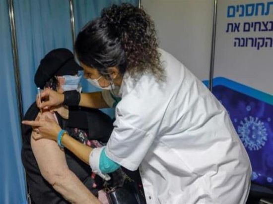 توقعات بإصابة ثلث الإسرائيليين بأوميكرون خلال الـ3 أسابيع المقبلة