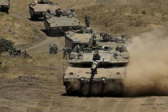 بقذائف الدبابات.. إسرائيل تقصف مناطق بسوريا