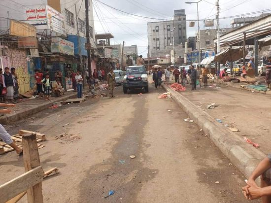 حملة لإزالة العشوائيات في الشيخ عثمان