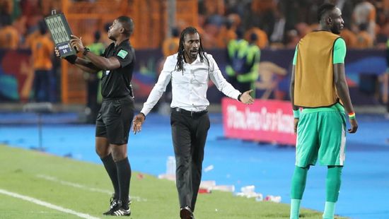 أمم إفريقيا.. كورونا يضرب 4 منتخبات