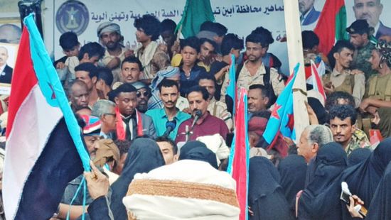 مهرجان زنجبار يطالب بتطبيق اتفاق الرياض واجتثاث الفساد