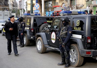 مصر.. انتحار طالب حزنًا على وفاة والدته بكورونا