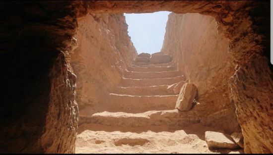 مصر.. اكتشاف مقبرة أثرية تعود للعصرين اليوناني والروماني