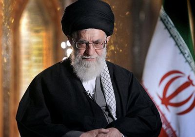 تويتر يغلق حساب خامنئي إلى الأبد