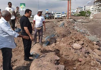 صيانة قنوات تصريف الأمطار في المنصورة