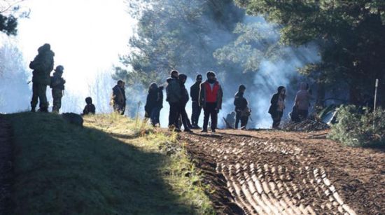 ضبط متهمين في الاتجار بالمهاجرين على حدود بولندا