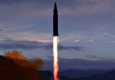 كوريا الشمالية تطلق صاروخًا باليستيًا