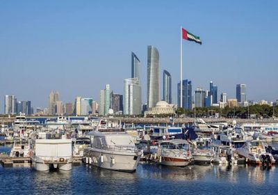 الإمارات تعلن وفاة 3 وإصابة 6 بحريق مصفح