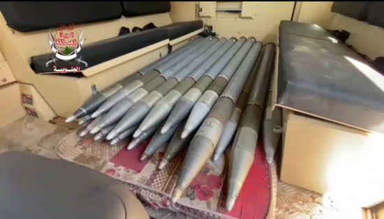 العمالقة تسيطر على مخزن صواريخ حوثي في حريب (فيديو)